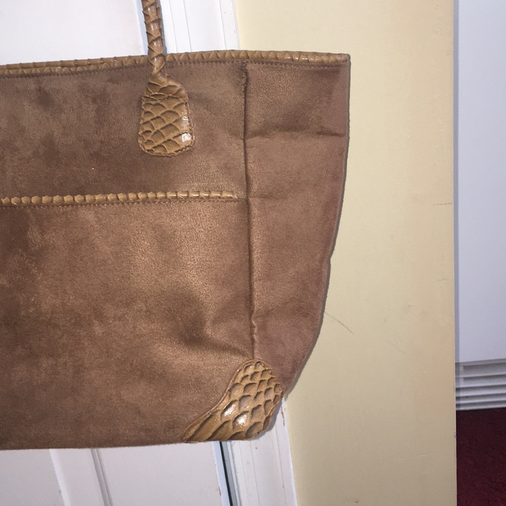 Bag - Picture 3 of 8